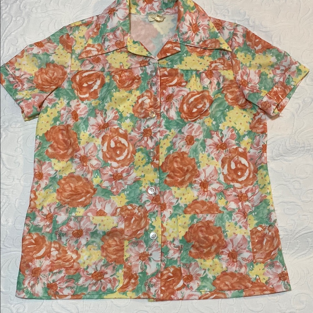 Vintage Floral Short Sleeve Button-Up Shirt